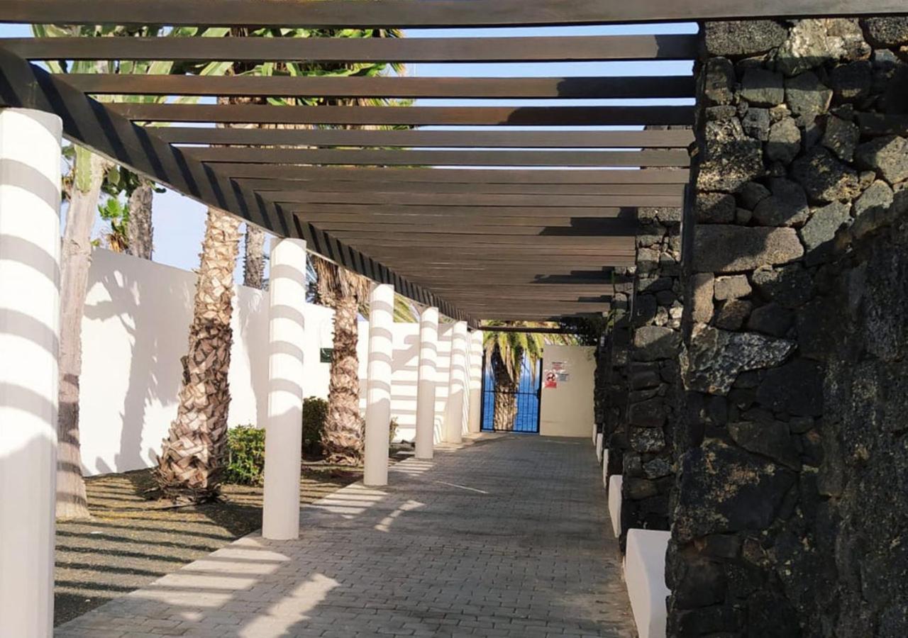 Villa Sun And Sea 1 Front De Mer Playa Rocca Costa Teguise Kültér fotó